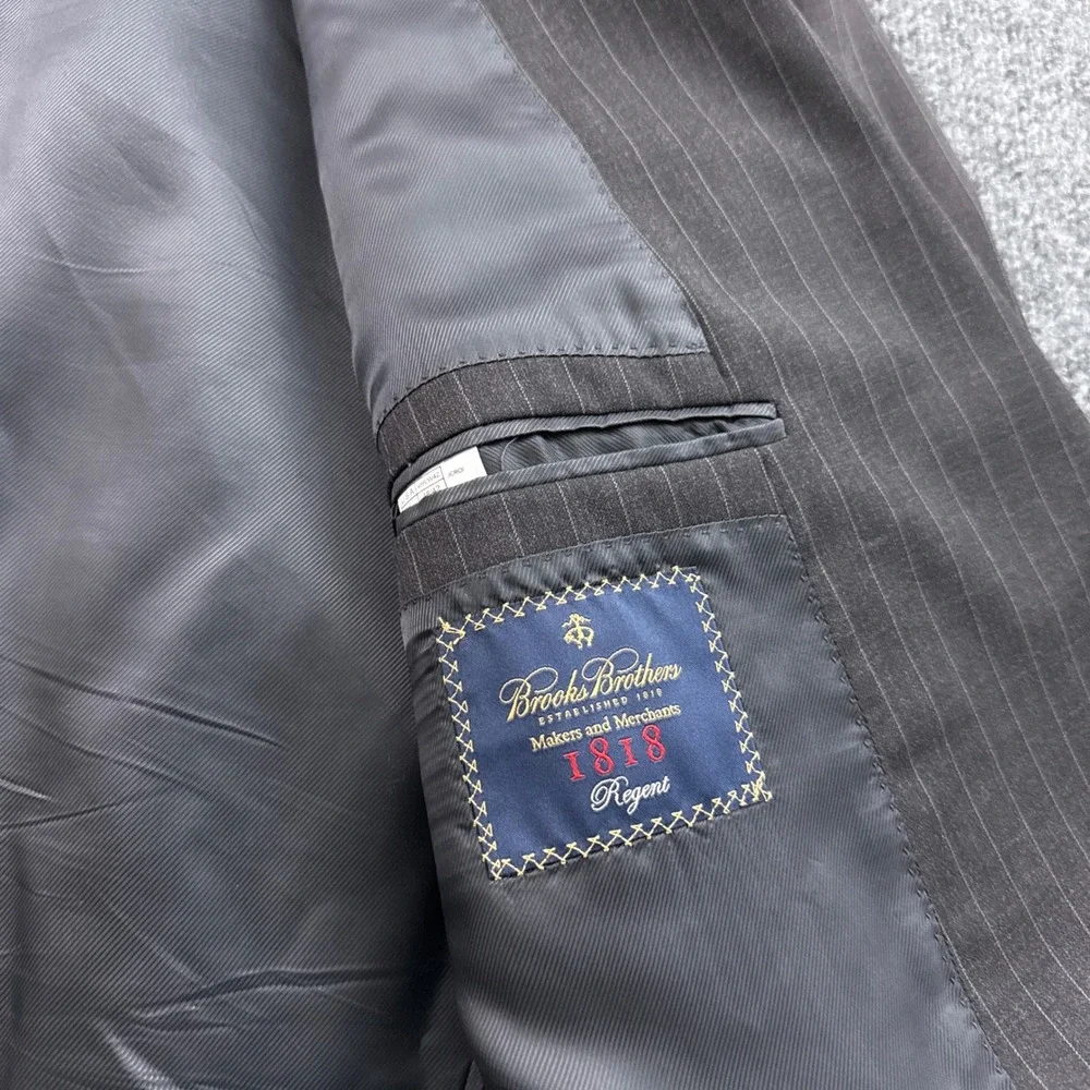 Brooks Brothers 1818 Regent Blazer Mens 48R Grey Pinstripe Wool Estrato USA